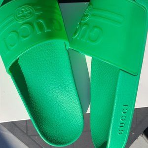 gucci slides nwt